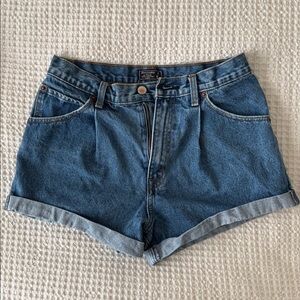 Abercrombie & Fitch Annie High Rise Short
